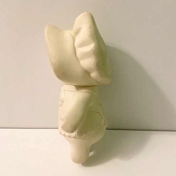 Vintage 1972 Pillsbury Dough Girl Squeezable Vinyl Doll 5.5 Inch Tall Toy - Picture 4 of 13